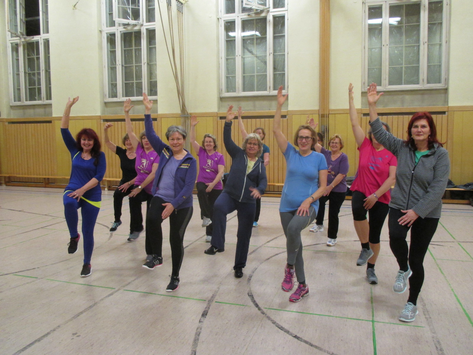 Gymnastik / Fitness Montag Bild 2